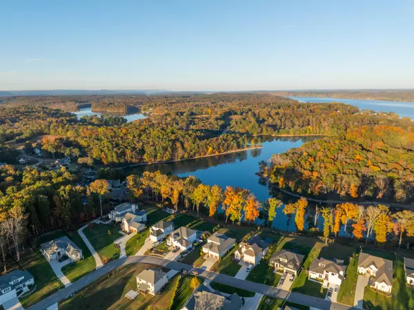 Soddy Daisy, TN 37379,1801 River Breeze DR