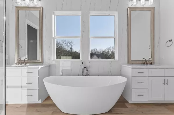 Apison, TN 37302,10541 Brainerd RD