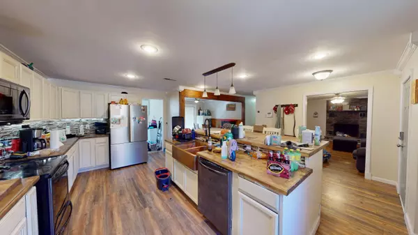 Dunlap, TN 37327,408 Sherman RD