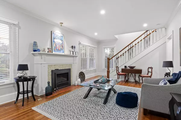 Chattanooga, TN 37411,330 Crestway DR