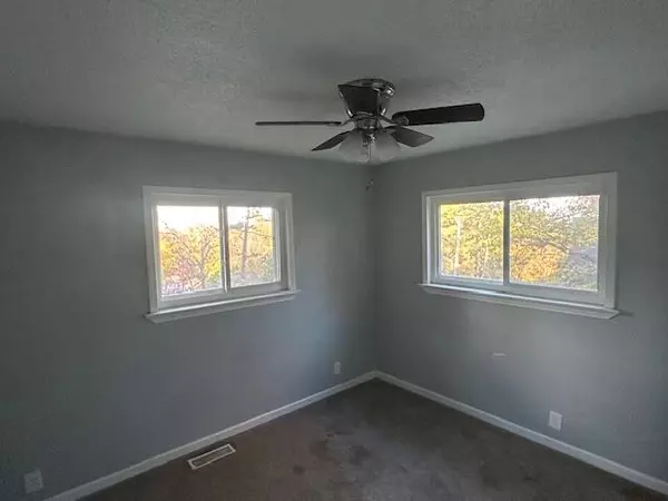 Rossville, GA 30741,317 Signal DR