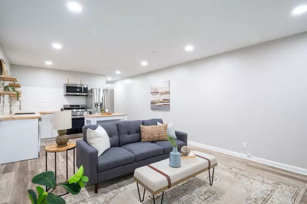 Chattanooga, TN 37411,392 Booth RD