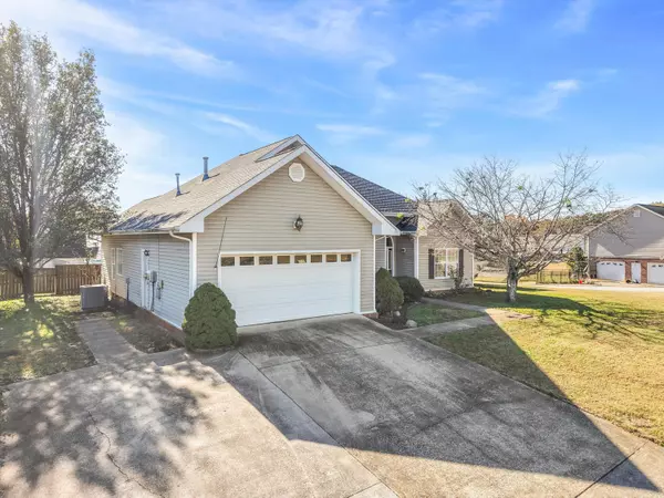 Soddy Daisy, TN 37379,1834 Breeze DR