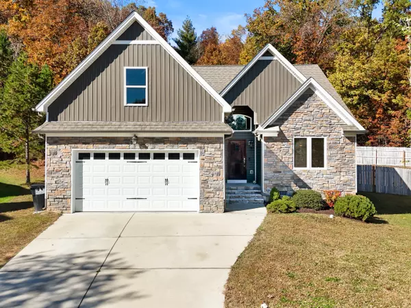 8672 Maple Valley DR, Chattanooga, TN 37421