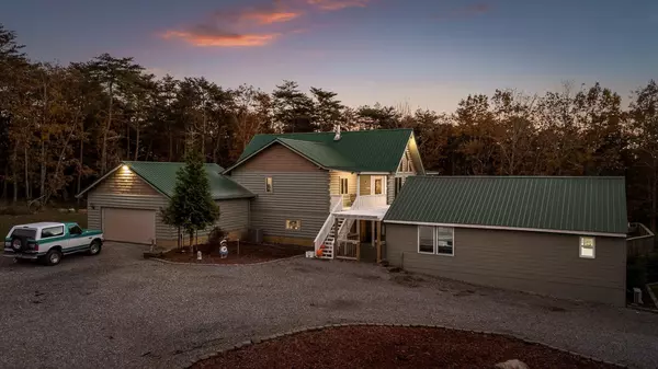 Cloudland, GA 30731,504 Wolf RUN