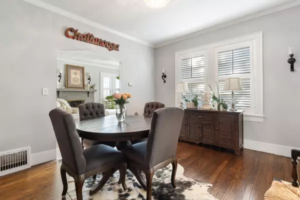 Chattanooga, TN 37404,643 Crest RD