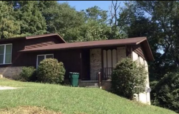 Hixson, TN 37343,809 Forest Dale LN