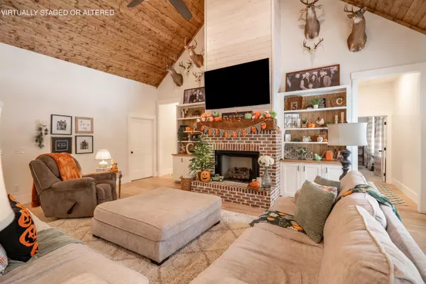 Lafayette, GA 30728,521 Wheeler RD