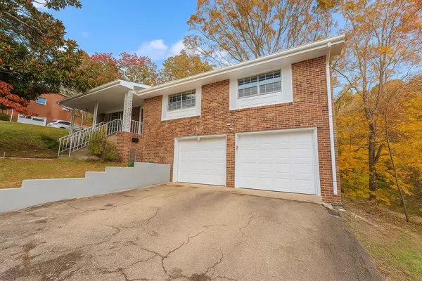 Rossville, GA 30741,946 Greenhill DR