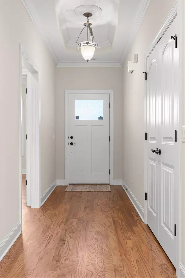 Ooltewah, TN 37363,9356 Leyland DR