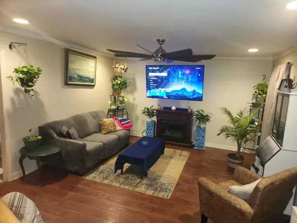 Charleston, TN 37310,282 Maple Crest CIR