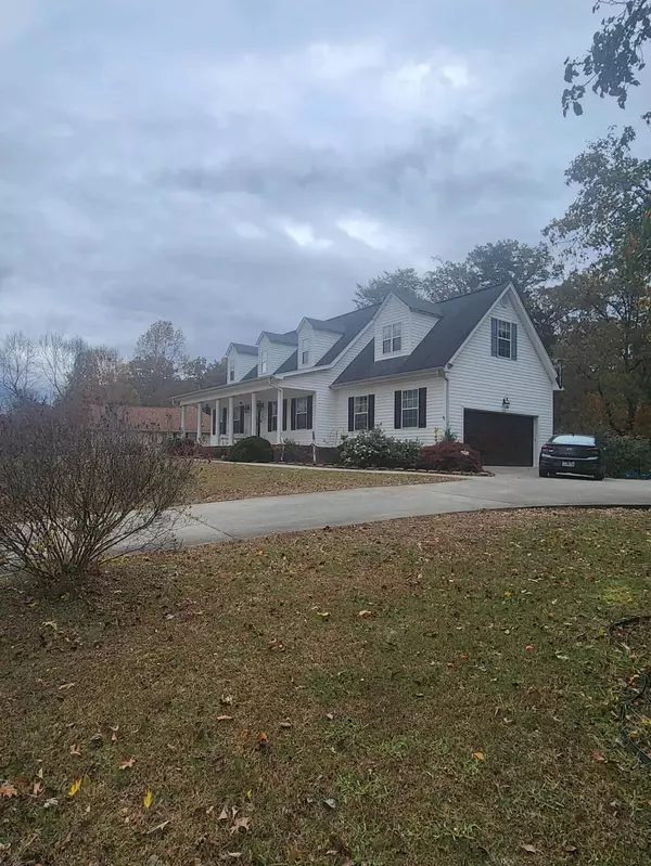 Charleston, TN 37310,282 Maple Crest CIR