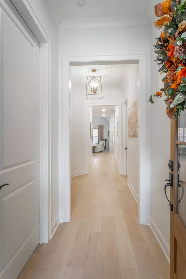 Chattanooga, TN 37419,4689 Dempsey WAY