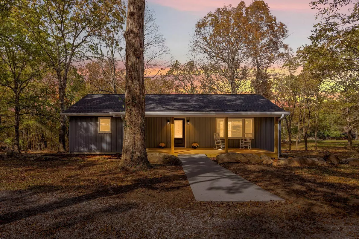 Rising Fawn, GA 30738,1860 Plum Nelly RD