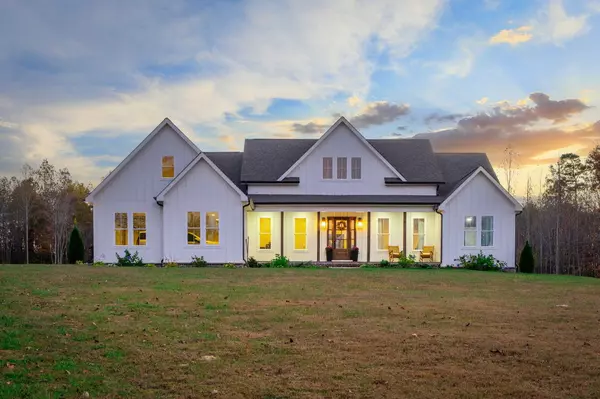 553 New Home RD, Trenton, GA 30752