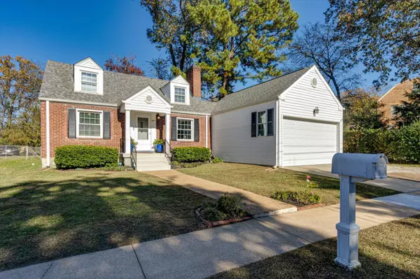 2411 Shady LN, Chattanooga, TN 37404