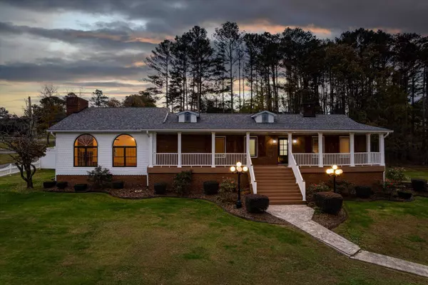 105 County Road 206, Bridgeport, AL 35740