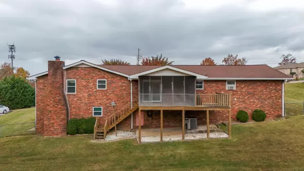 Ringgold, GA 30736,615 Larry Dr