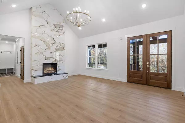 Trenton, GA 30752,308 Cloud RD