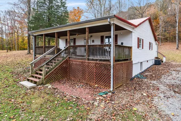 29 Whitetail Ridge RD, Pikeville, TN 37367