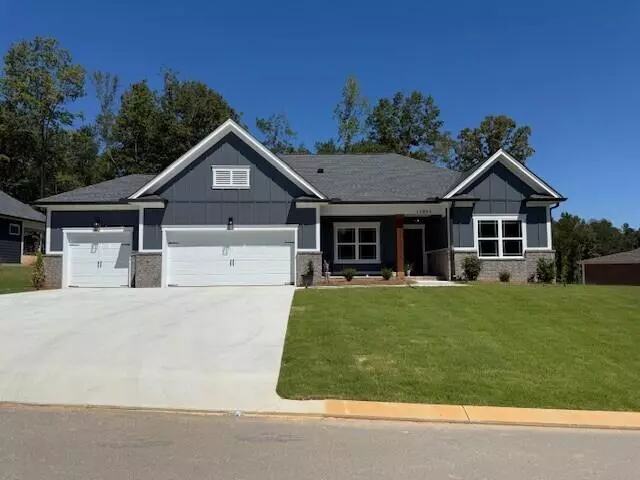 11843 Herons Haven DR, Soddy Daisy, TN 37379