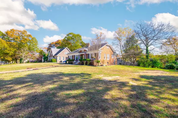 Chattanooga, TN 37411,400 Marlboro AVE