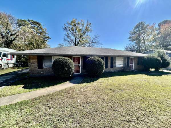 4048/4050 Arbor Place LN, Chattanooga, TN 37416