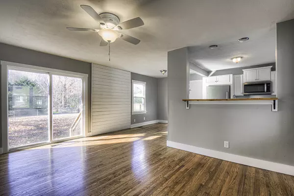 Chattanooga, TN 37412,5612 Clemons RD