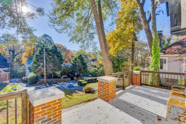 Chattanooga, TN 37411,107 Talley RD