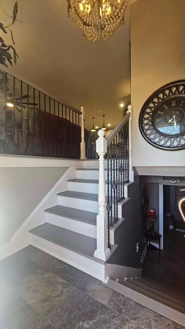 Ooltewah, TN 37363,7912 Snow Hill RD