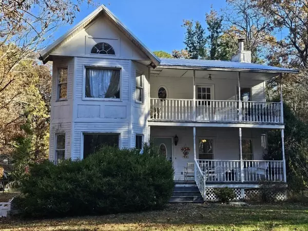 2286 55th AVE, Gruetli Laager, TN 37339