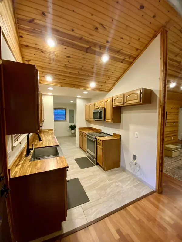 Tunnel Hill, GA 30755,65 Henry Lee LN