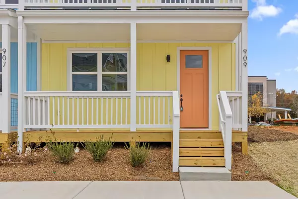 909 Blue Heights DR, East Ridge, TN 37412