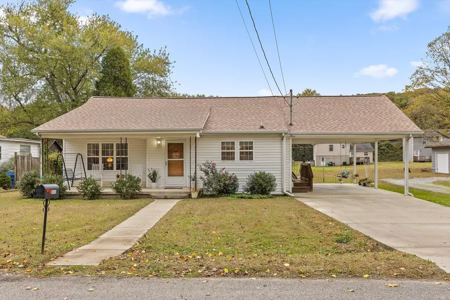 9842 Walnut ST, Soddy Daisy, TN 37379