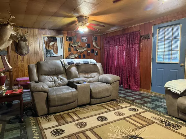 Flat Rock, AL 35966,177 Co Rd 169