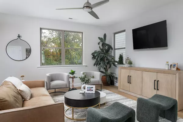 Hixson, TN 37343,322 Fox Gap LN