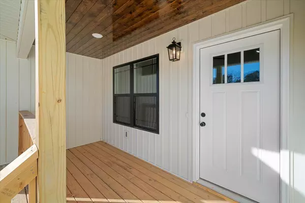 Chatsworth, GA 30705,216 Earls WAY