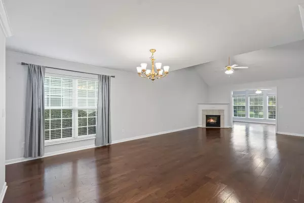 Chattanooga, TN 37415,668 Westview RD