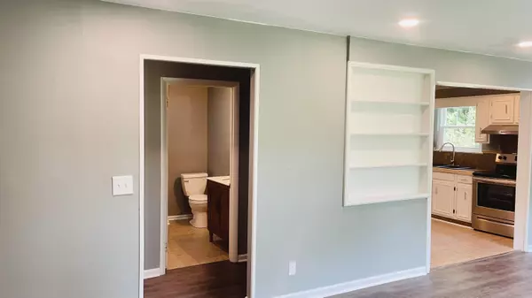 Harrison, TN 37341,6521 Shirley Pond RD