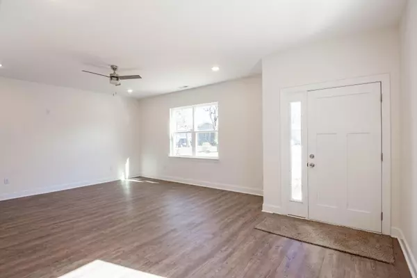 Chattanooga, TN 37406,2713 Orchard Knob AVE