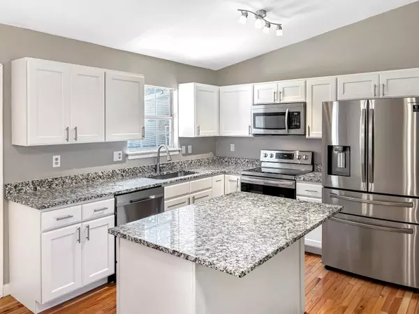 Chattanooga, TN 37416,7712 Holiday Hills CIR