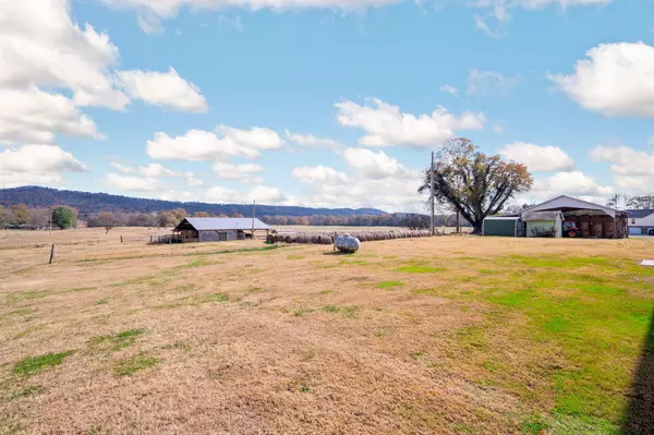 Lafayette, GA 30728,2545 Armuchee RD