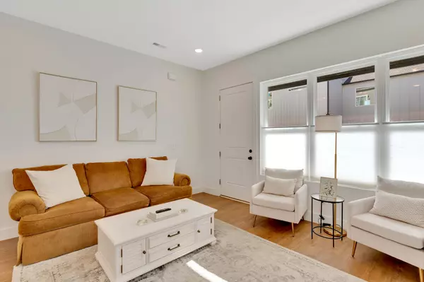 Chattanooga, TN 37408,983 Montague PL