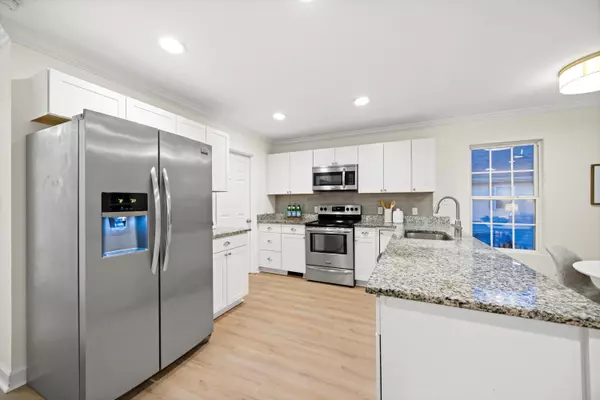 Chattanooga, TN 37404,2211 12th ST