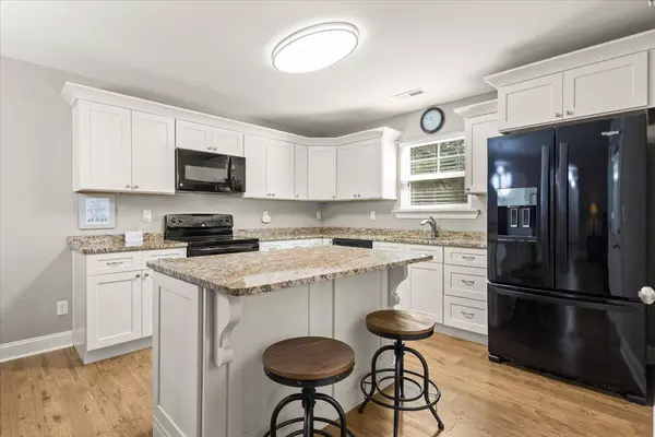 Chickamauga, GA 30707,206 Cottage Crest CT