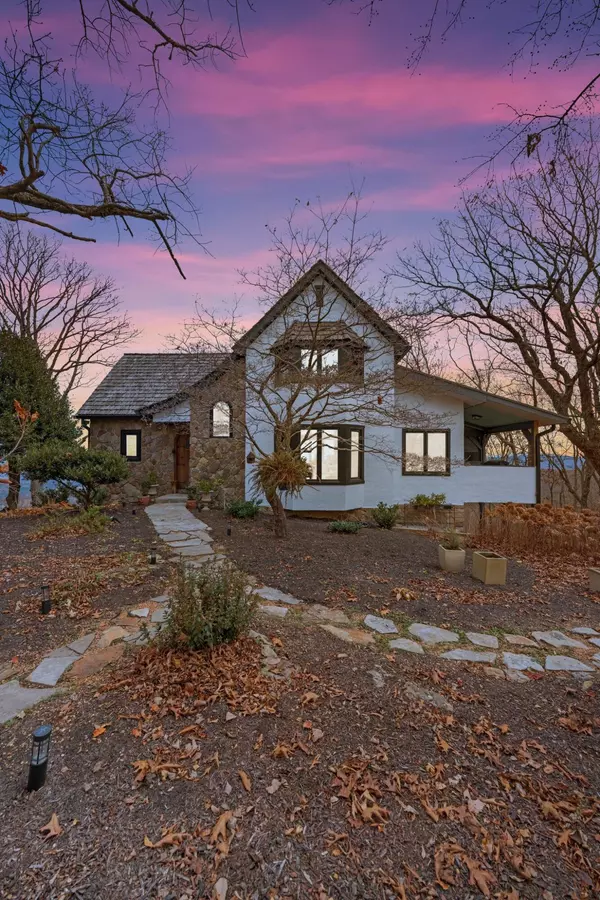 89 Halifax Farm LN, Rising Fawn, GA 30738