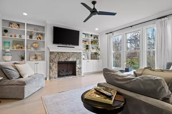 Chattanooga, TN 37419,851 River Gorge DR