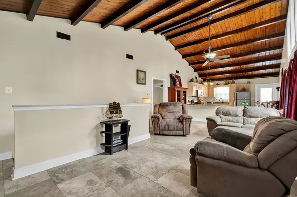 Charleston, TN 37310,374 Marina Hills CIR