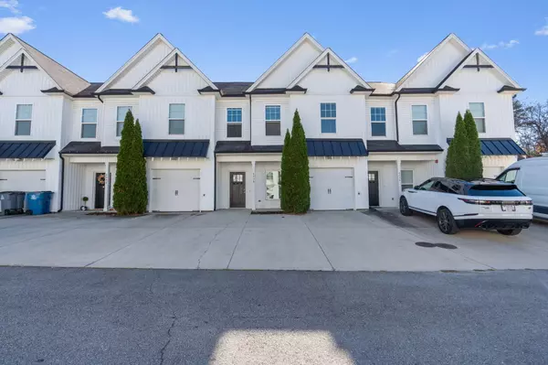 Ooltewah, TN 37363,8438 Brookmoor LN