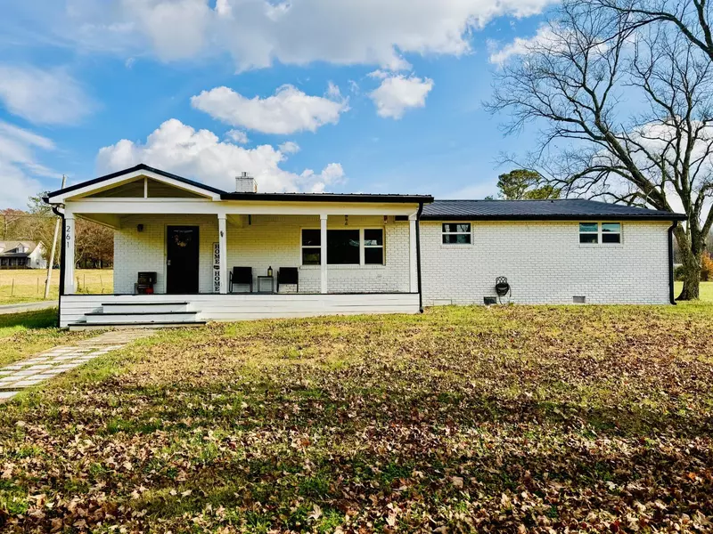 261 Arrowhead LN, Cleveland, TN 37311